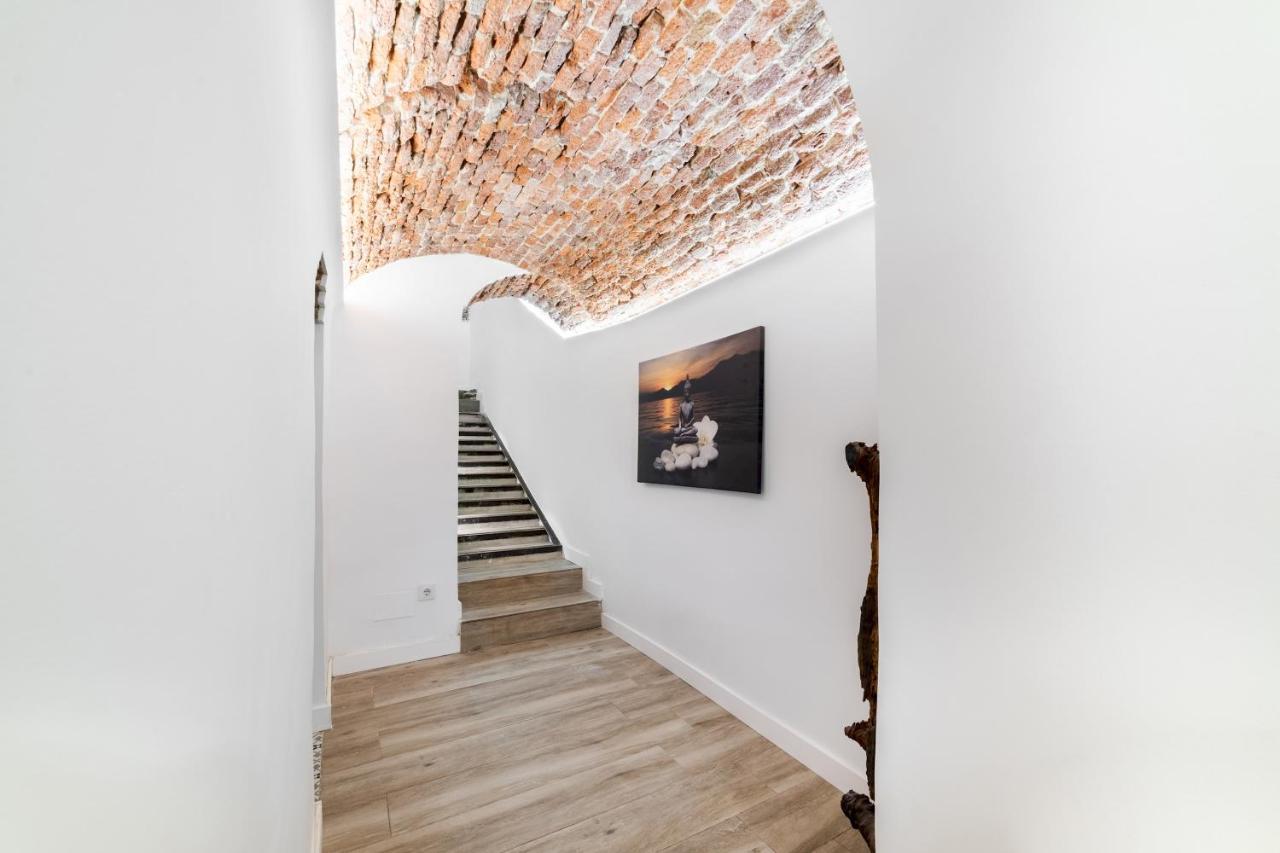 Travesia De Las Beatas Madrid Exterior photo